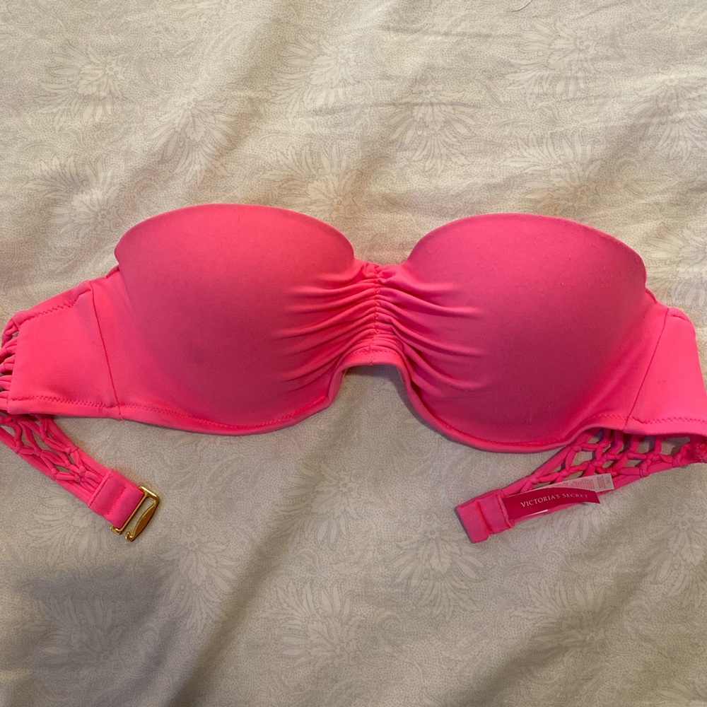 BUNDLE OF 2 STRAPLESS VICTORIAS SECRET BIKINI TOPS